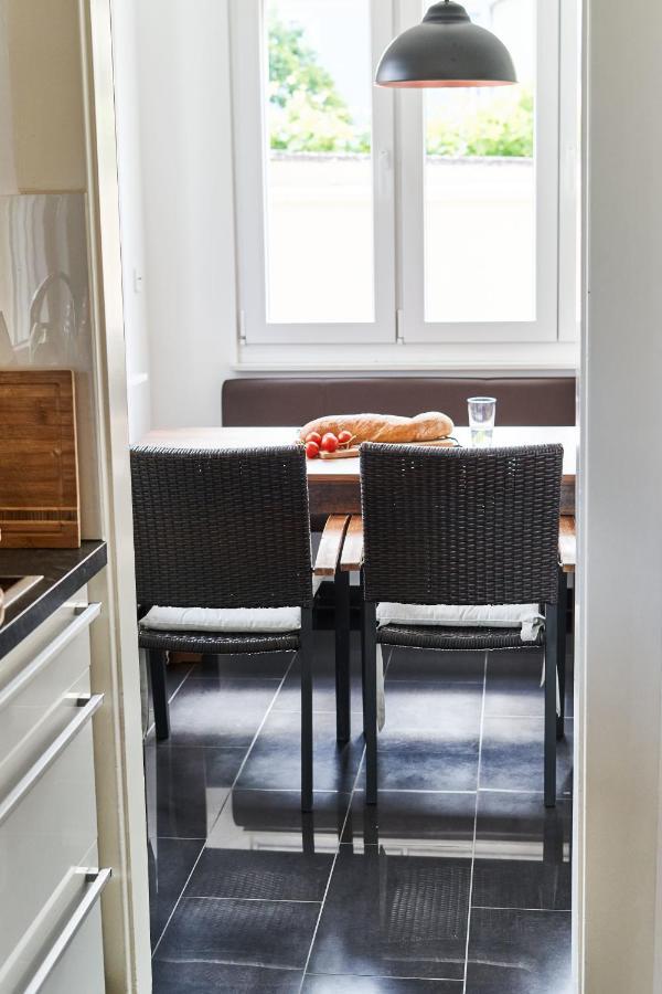 Primera Zimmer Mit Gemeinschaftsbad Singen Buitenkant foto